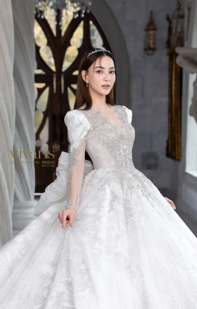vivaris weddingdress with green