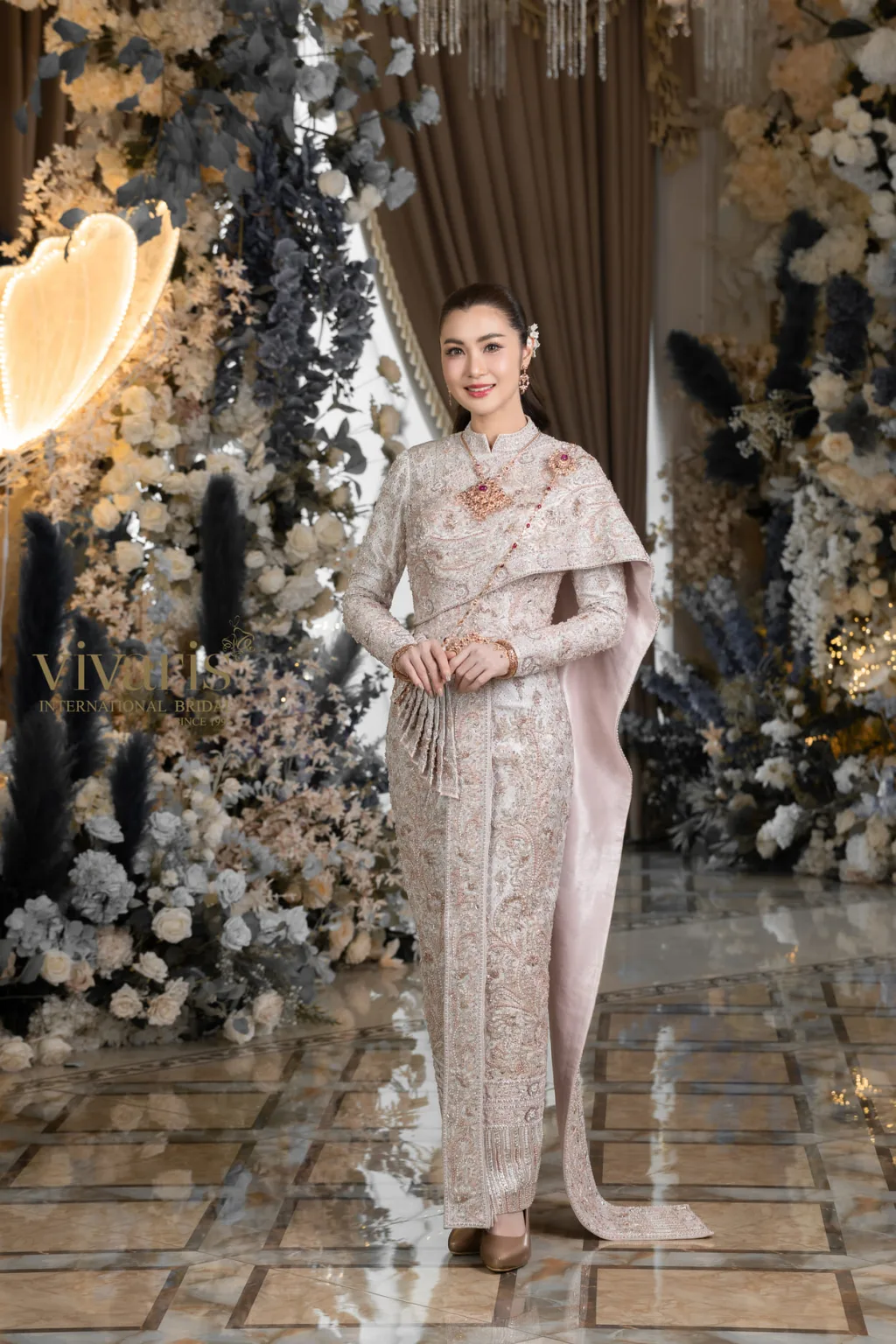 ชุดแต่งงานไทย_จ๊ะจ๋า