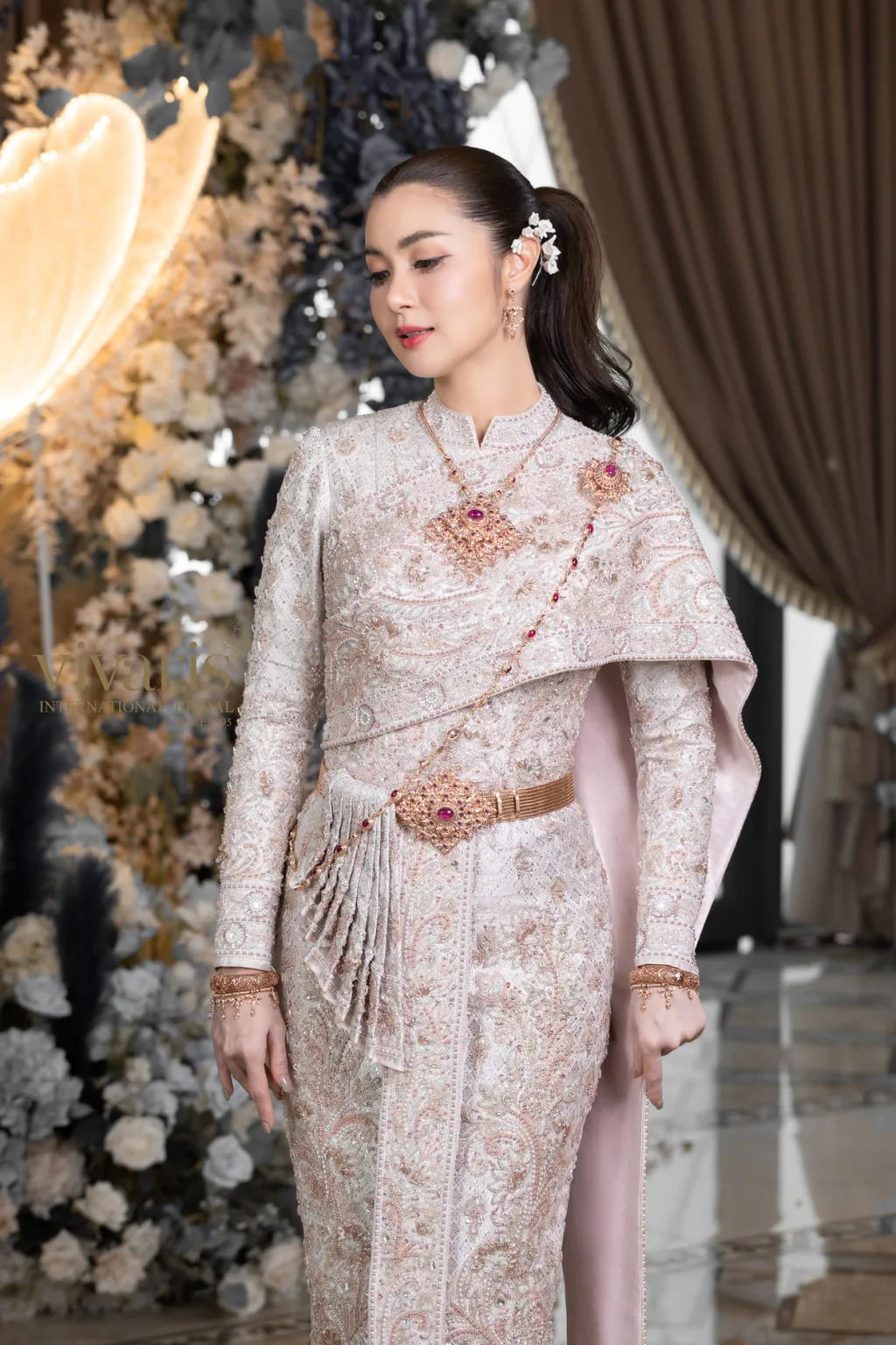 ชุดแต่งงานไทย_จ๊ะจ๋า
